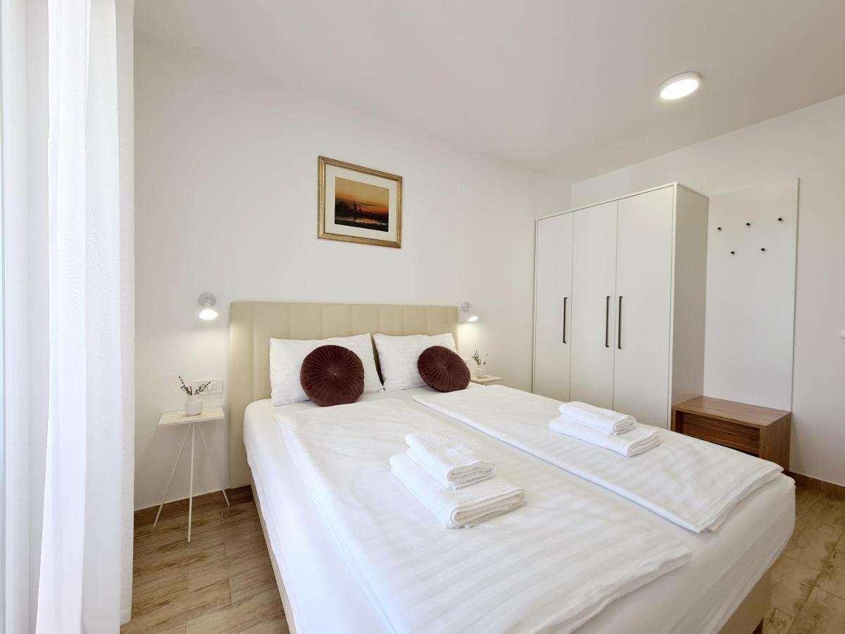 Orkula Apartments Pašman Exterior foto